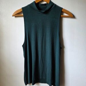 EUC AMERICAN EAGLE SOFT & SEXY HIGH NECK HALTER STYLE RIBBED TANK TOP SIZE M